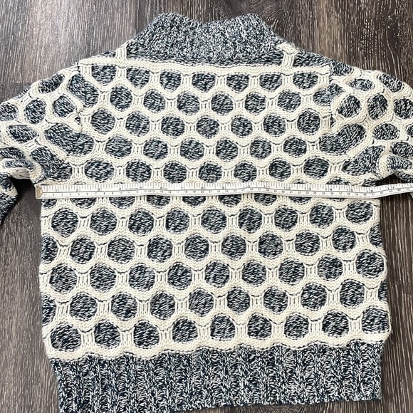 Club Monaco Crop Top Sweater NWOT Wool Blend - Picture 8 of 12